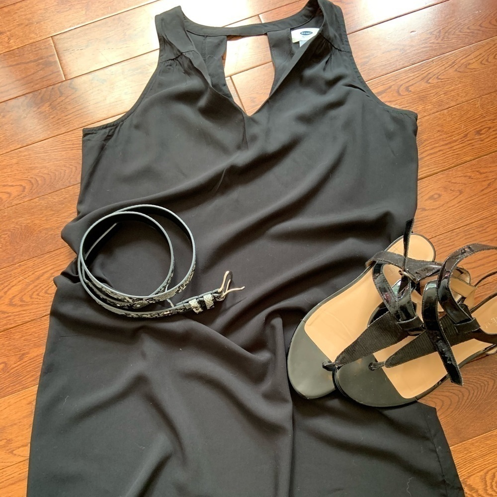 Black dress